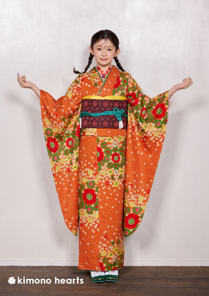 オレンジ 橙 小花 藤村木音 【キモノハーツ】成人式の振袖レンタル・購入 卒業式の袴レンタル 【レトロモダン】 シンプル カラフル 総柄 キッチュ ポップ 個性的 かわいい 昭和 最新トレンドのかわいいお洒落な振袖をお安くお得に FL-D104