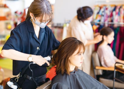 ヘアメイク風景
